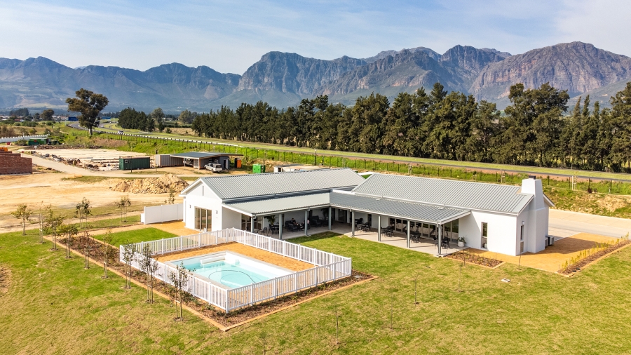 4 Bedroom Property for Sale in Klein Parys Western Cape